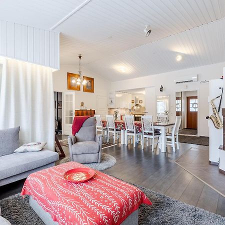 Riverside Home For Families - Beautiful House Near Santa Claus Village Rovaniemi Exteriér fotografie